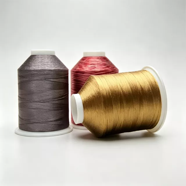 Muti Color Polyester 120d/2 40 Weight Stickmaschinengarn